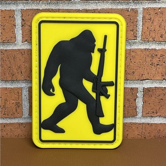 Sasquatch Bigfoot Tactical Gun PVC Patch, Morale Squatch M16 Rubber PVC Patch - Picture 4 of 5